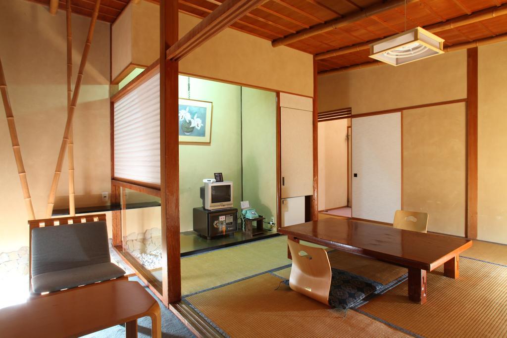 Hatsunoyu Yamanouchi  Habitación foto